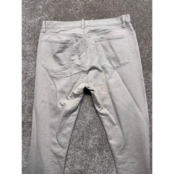 Banana Republic The Traveler Slim Fit Pants Khaki Tan Men's 36x34 - Picture 10 of 11